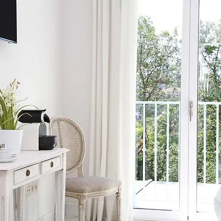 Bed & Breakfast Casa Luna Verde Marbella